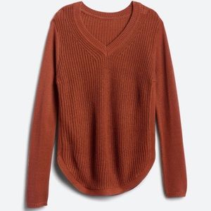 RD Style Josslyn V Neck Sweater